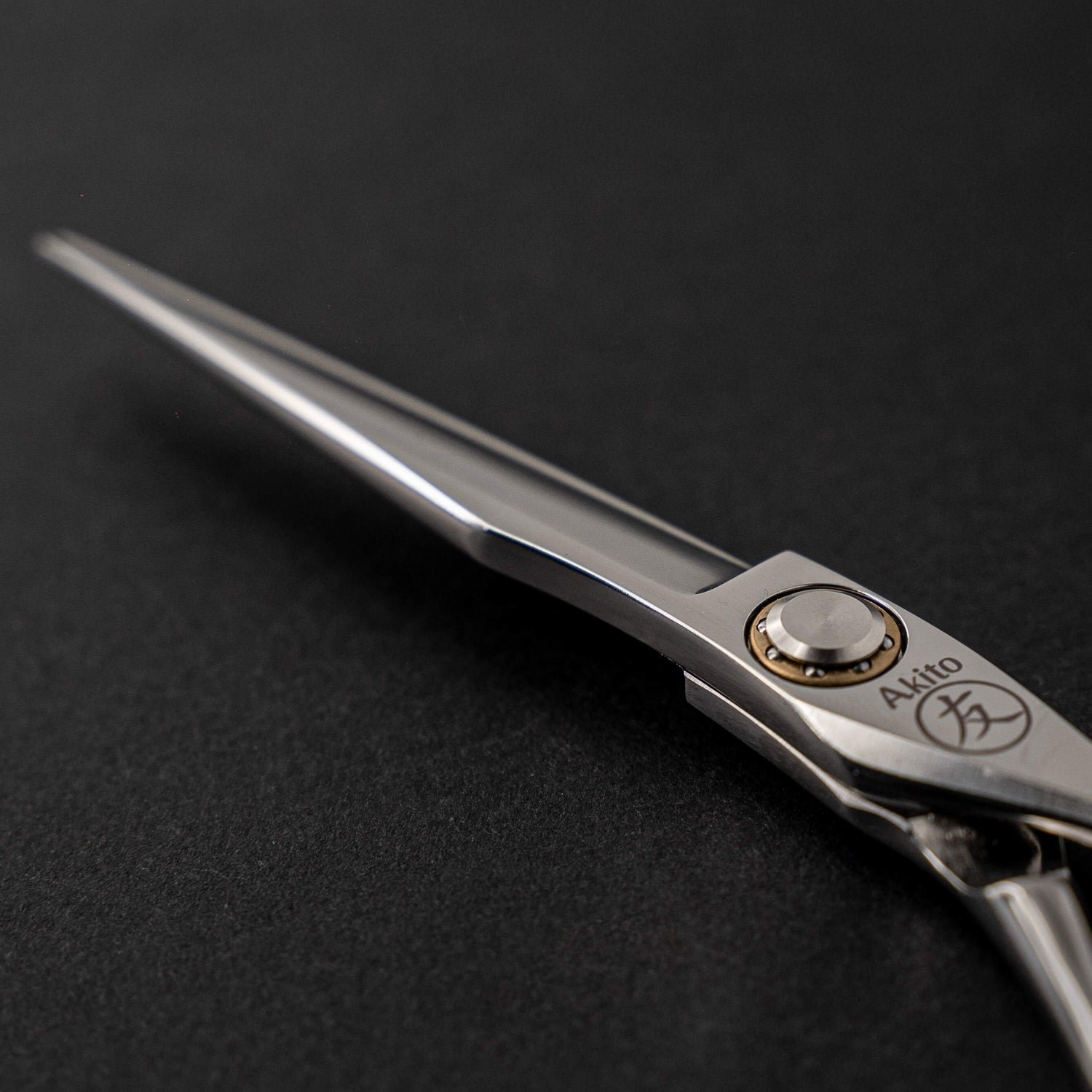 Akito Takara Hair Cutting Scissors