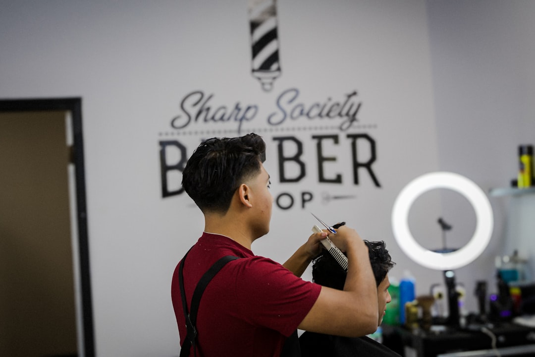 New stylist choosing starter shears at a station
