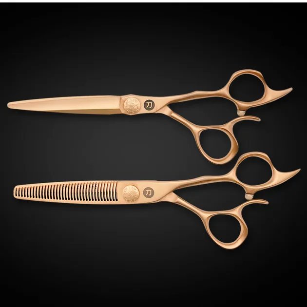 Saki Shears banner